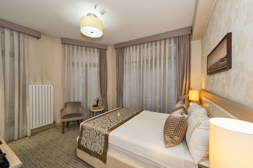 Galata La Bella Hotel Istanboel Buitenkant foto