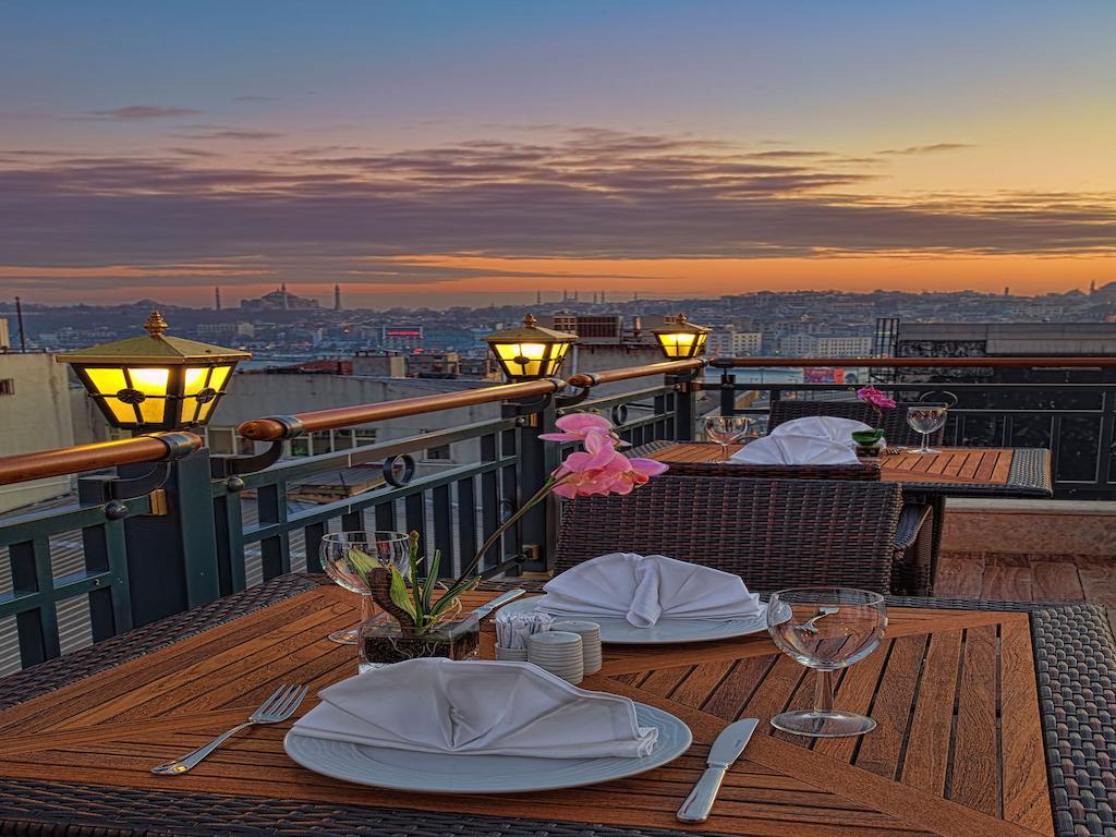 Galata La Bella Hotel Istanboel Buitenkant foto